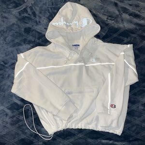 Pullover crop reflective sweatshirt from Champion.